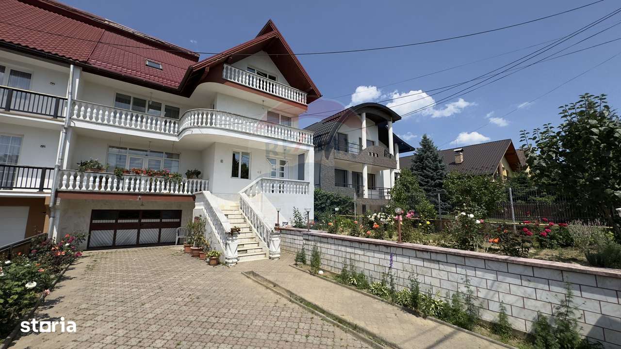 DE VANZARE CASA CU TEREN IN ZONA PREMIUM - Imagine principală: 5/17