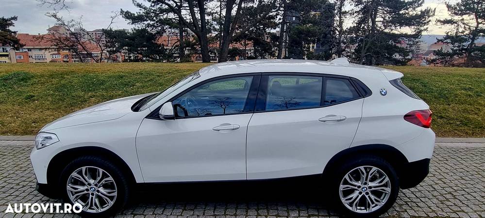 BMW X2 sDrive18d Advantage Plus - 4