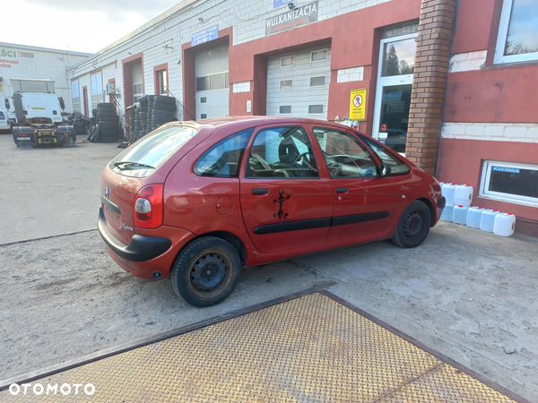 Citroen Xsara Picasso - 3