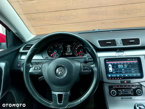 Volkswagen Passat 2.0 TDI Highline - 7