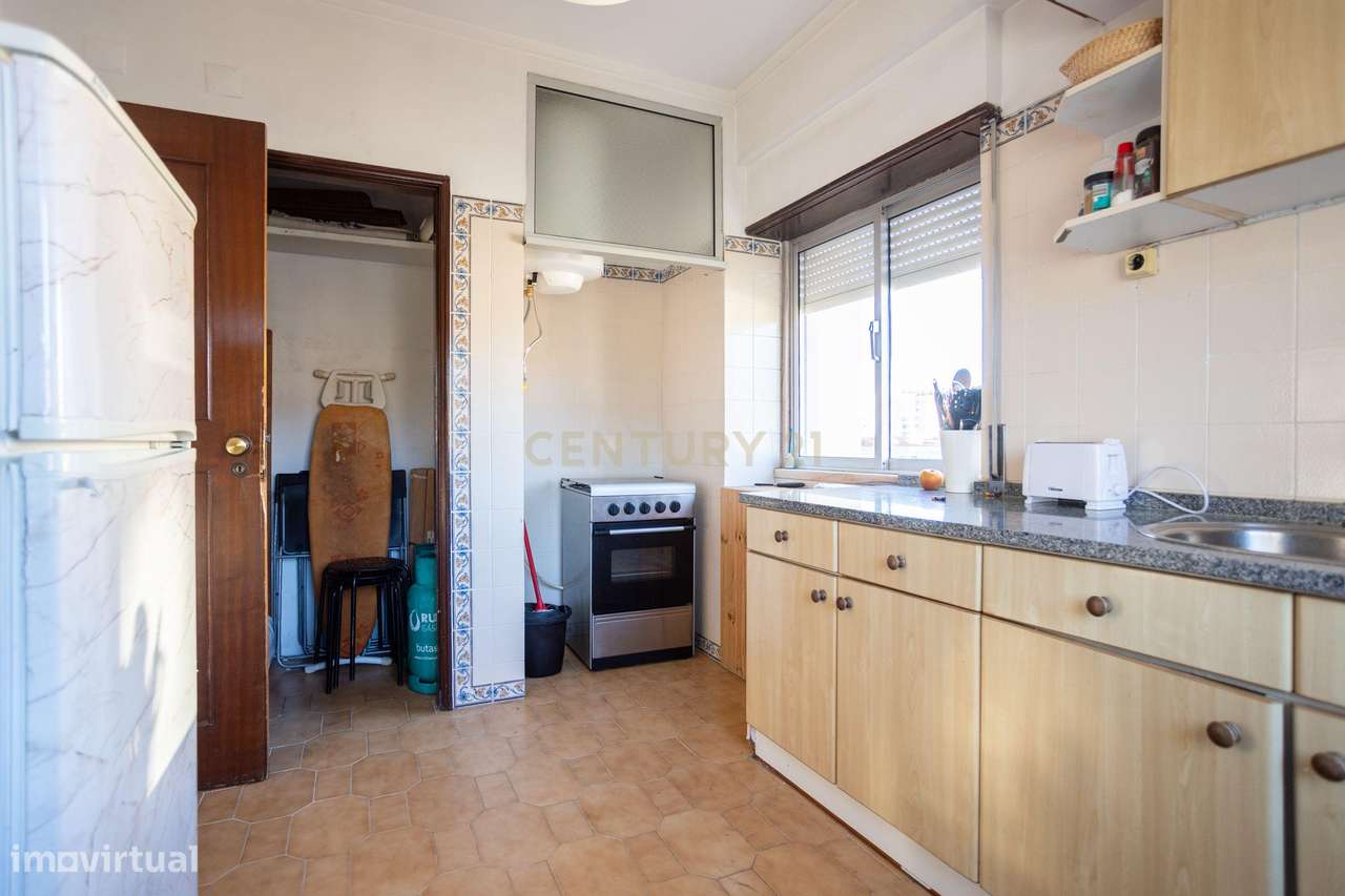 Apart. T2 com 96 m2 na Póvoa de Santo Adrião – Alameda Fernando Namora-12