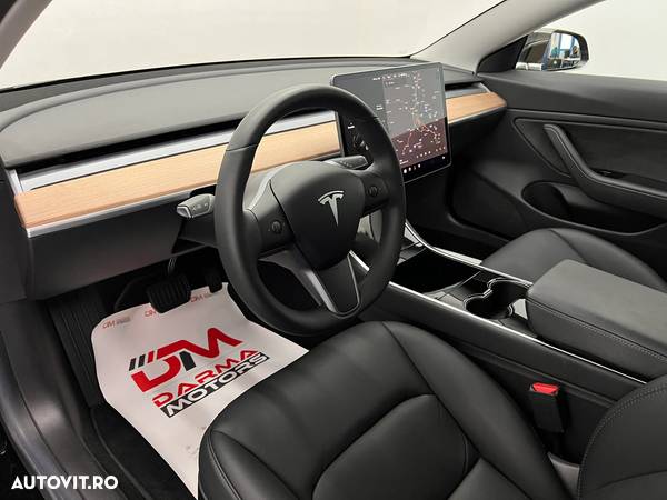 Tesla Model 3 Langstreckenbatterie Allradantrieb Dual Motor - 10