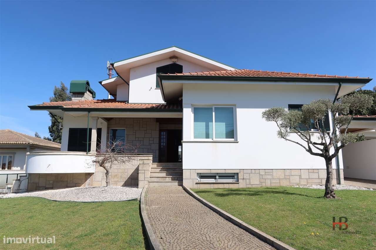 Moradia T5 Venda Em Gondomar Sao Cosme Valbom E Jovim Gondomar
