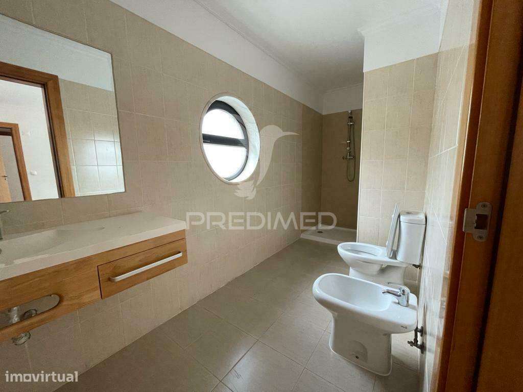 Prédio Cacém - Grande imagem: 5/8