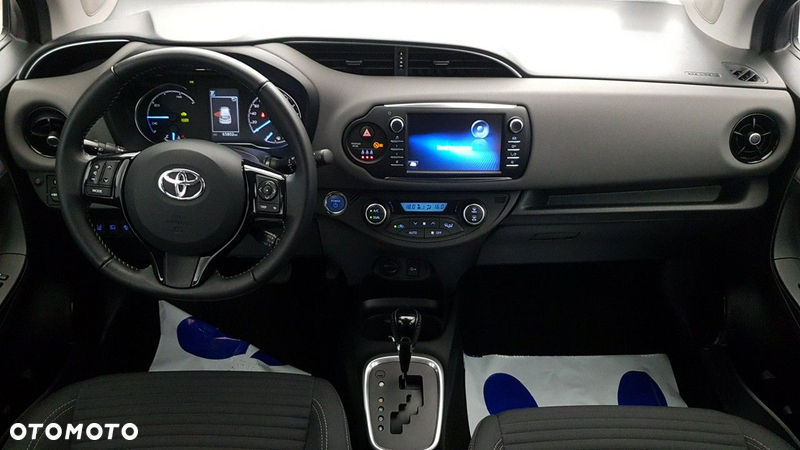 Toyota Yaris - 19