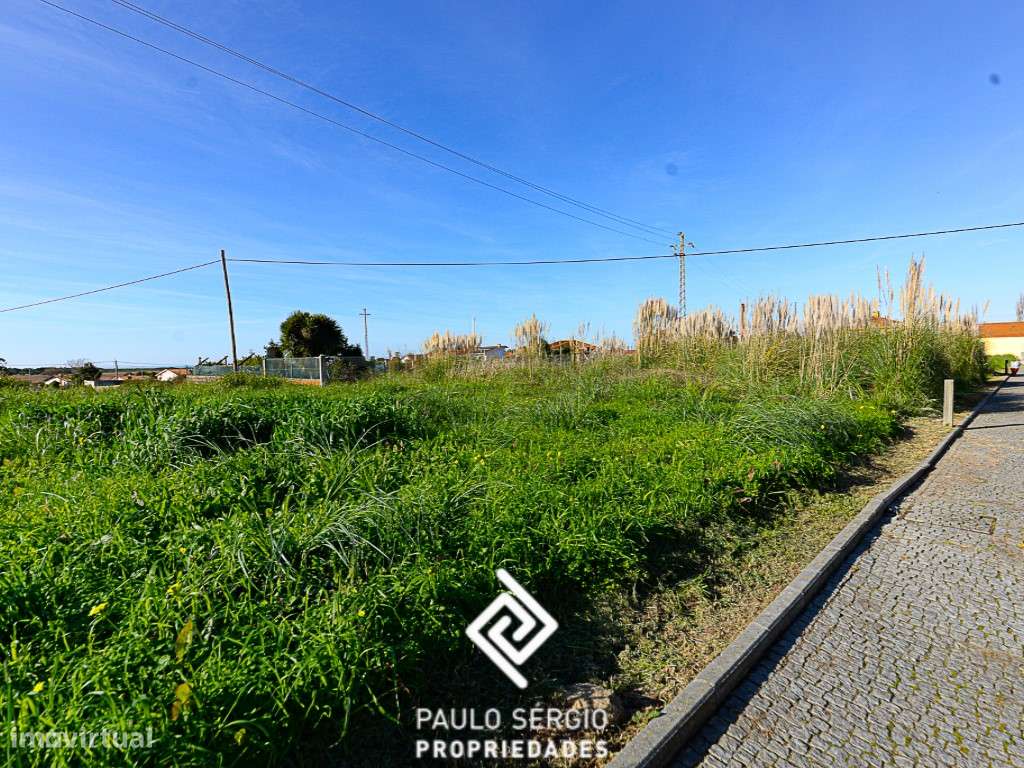 Excelente lote de terreno para construção em Esmoriz, a 200m da Est... - Grande imagem: 3/20