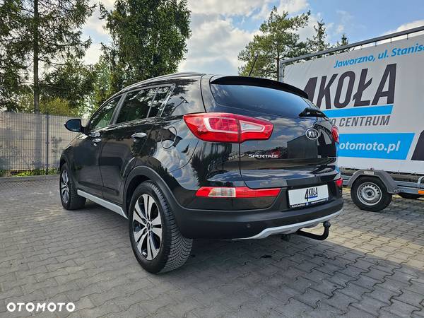 Kia Sportage 2.0 L - 7