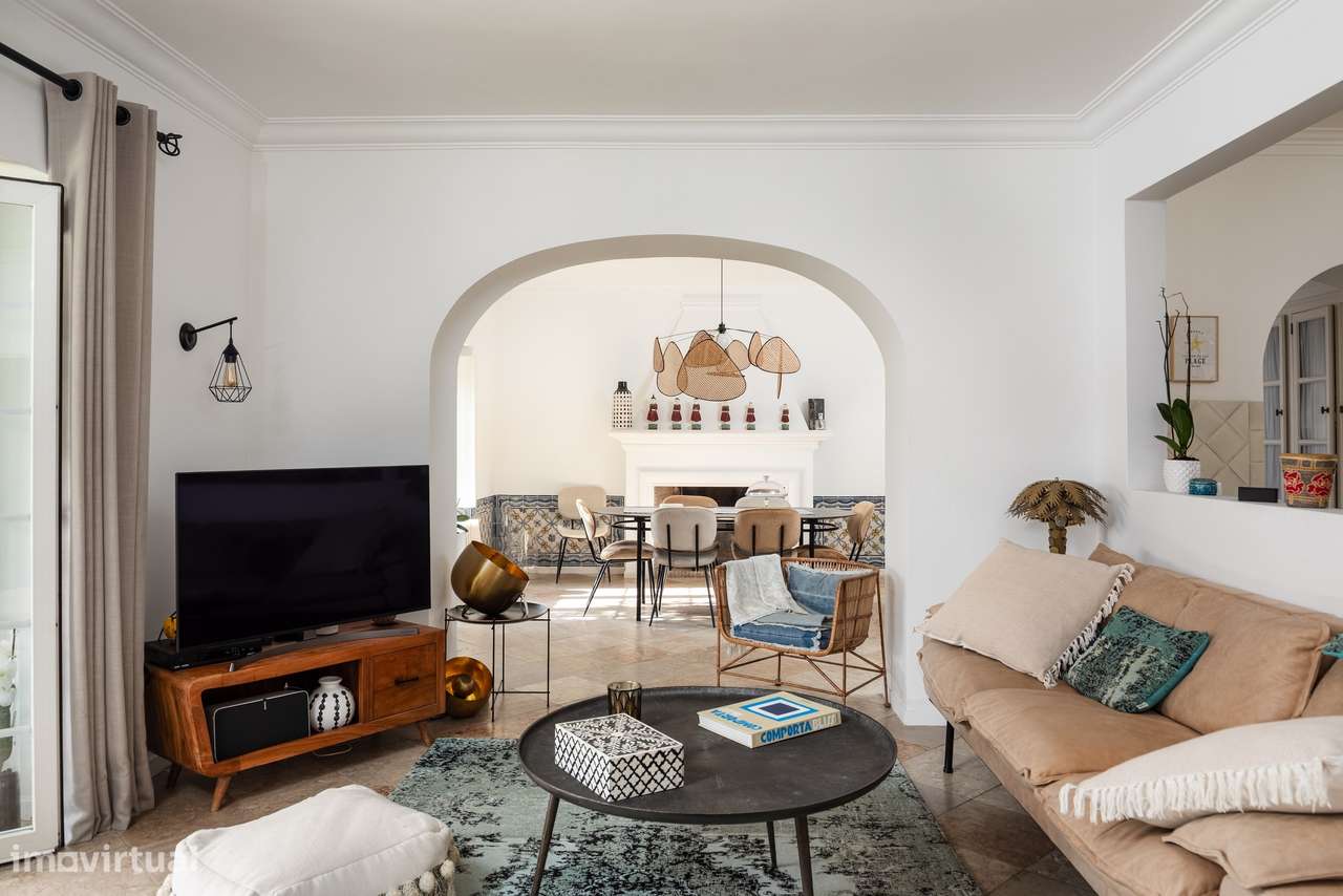 Moradia de Charme e Elegância no Coração de Cascais - Grande imagem: 4/27