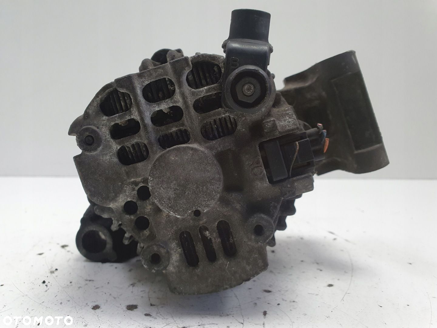 Ford Fusion 1.4 16V ALTERNATOR 2S6T-10300-CB 70A - 8