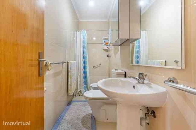 Espetacular Moradia em Banda T4 com jardim  em Sequeira - Braga-8