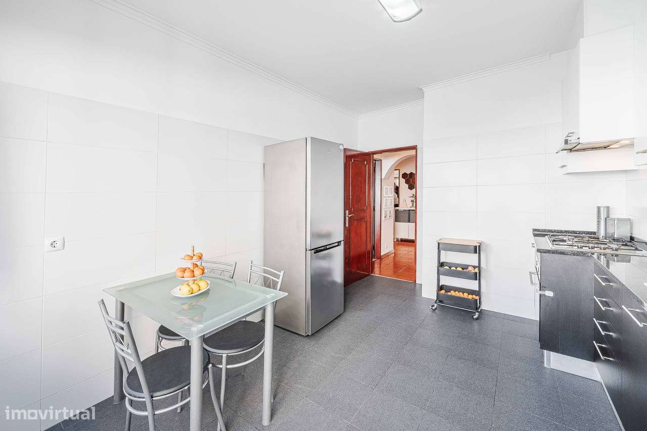 T2 totalmente remodelado no Cacém-6