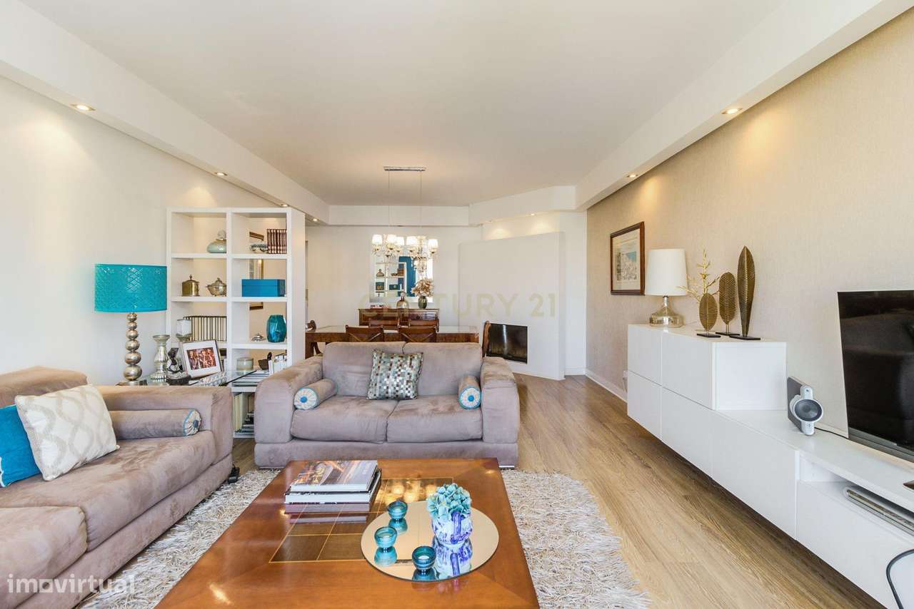 Magnífico Apartamento T4 em Benfica. Excelente oportunidade! - Grande imagem: 4/35