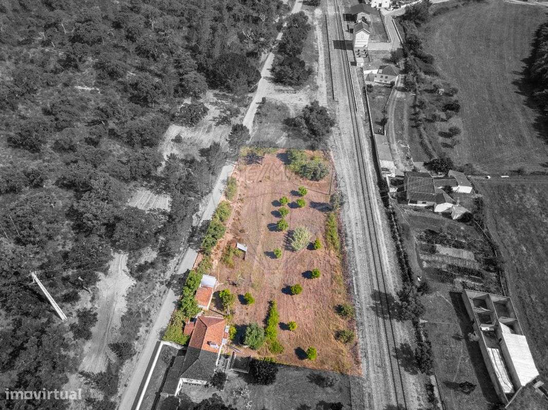 Moradia T2 para venda - Grande imagem: 2/14