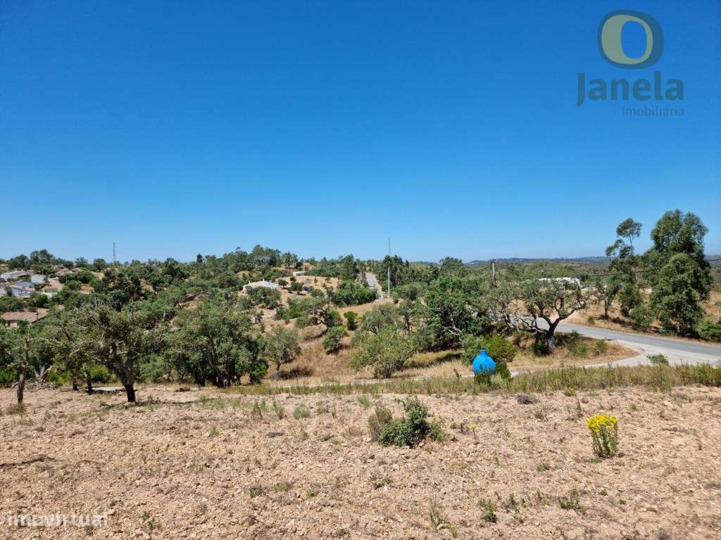 Refúgio de Sonho com PISCINA e Vista Panorâmica para a Serra do Cal...-7
