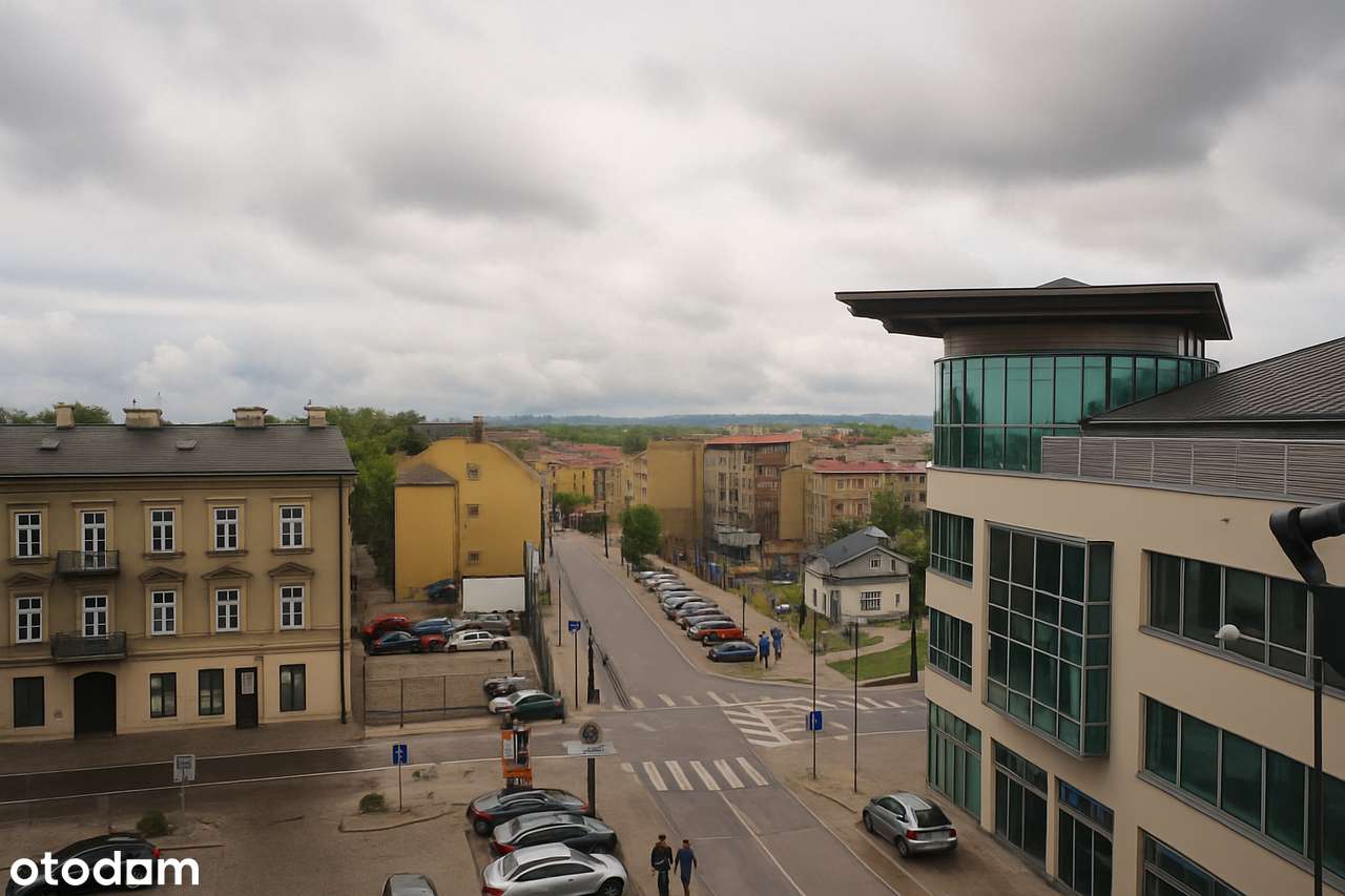 Wyjątkowe 2 poziomowe mieszkanie w centrum miasta!-17