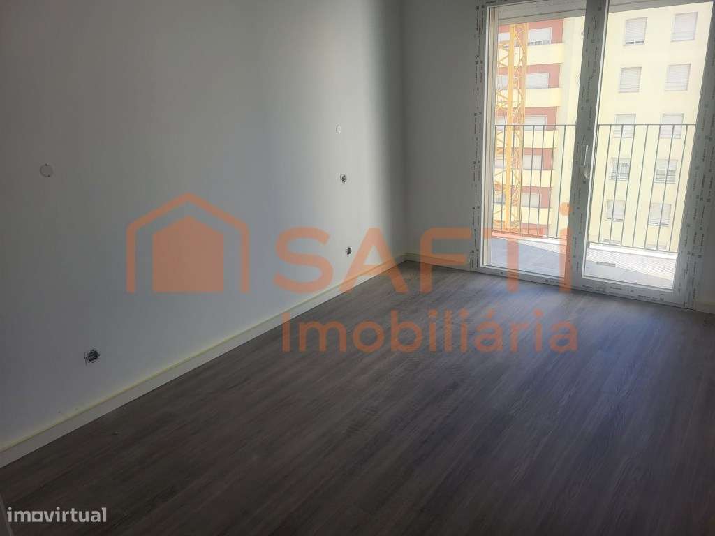 T2 Terraço Sta. Marta Corroios - Grande imagem: 5/27