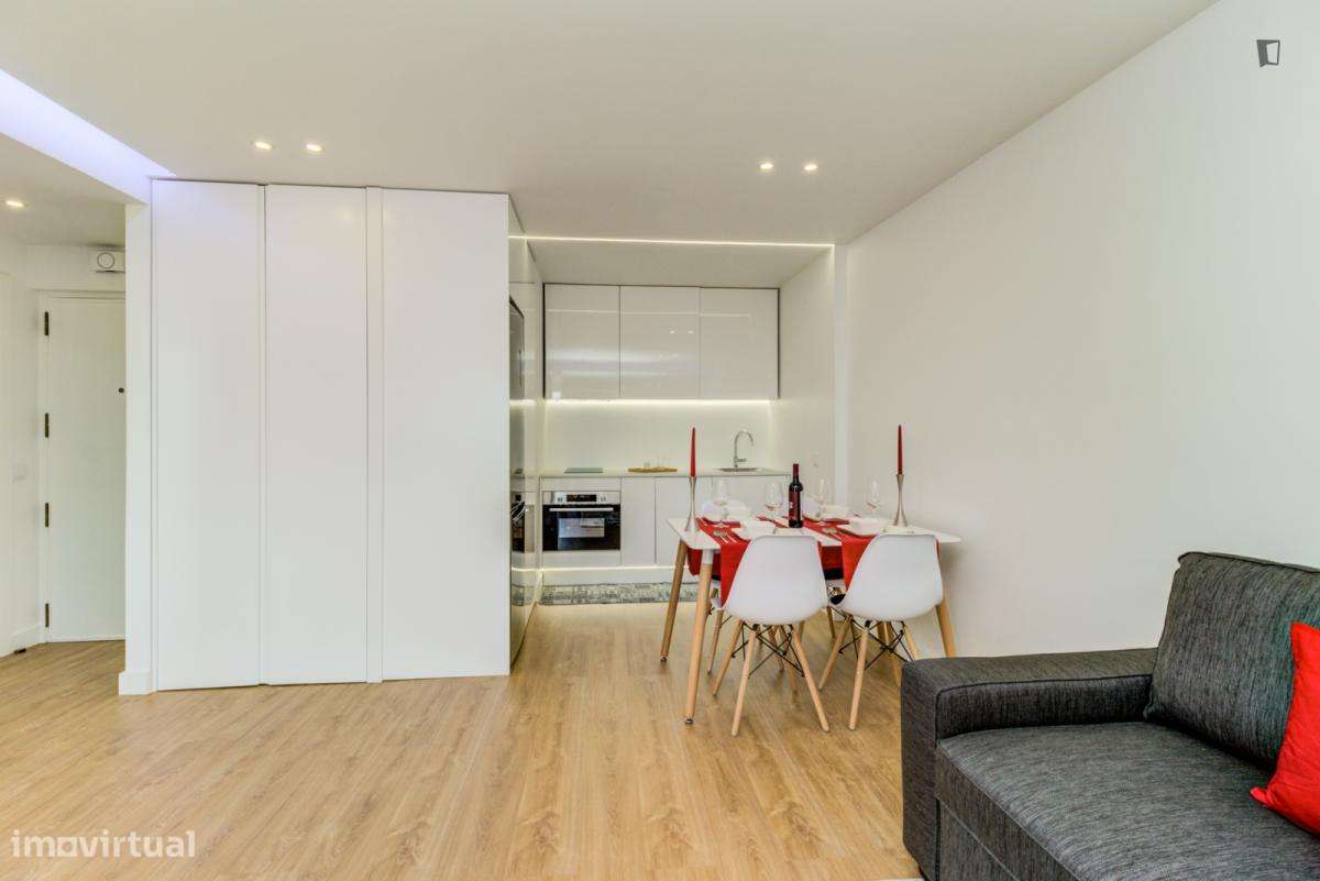 Apartamento com 1 quartos - localizado em Arroios Lisbon - Grande imagem: 4/25
