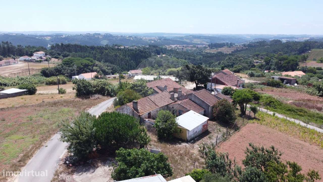 Moradia T4 para venda-39