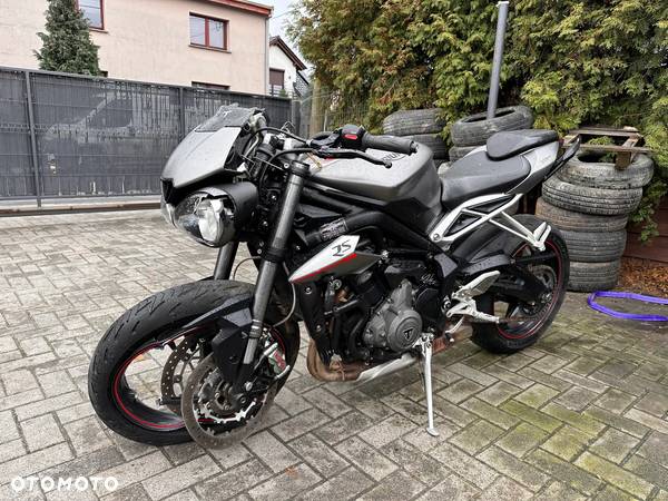 Triumph Street Triple - 3