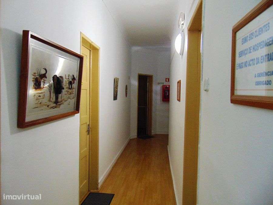 Prédio estação CP Mem Martins-20