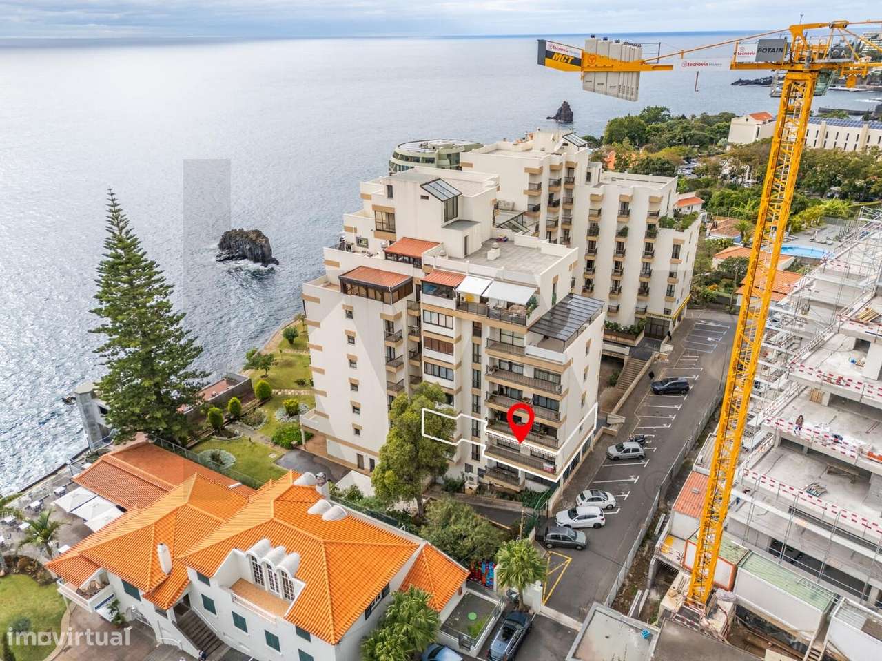 Apartamento T5 – Exclusividade e elegância à beira-mar, Lido – Funchal - Grande imagem: 3/15