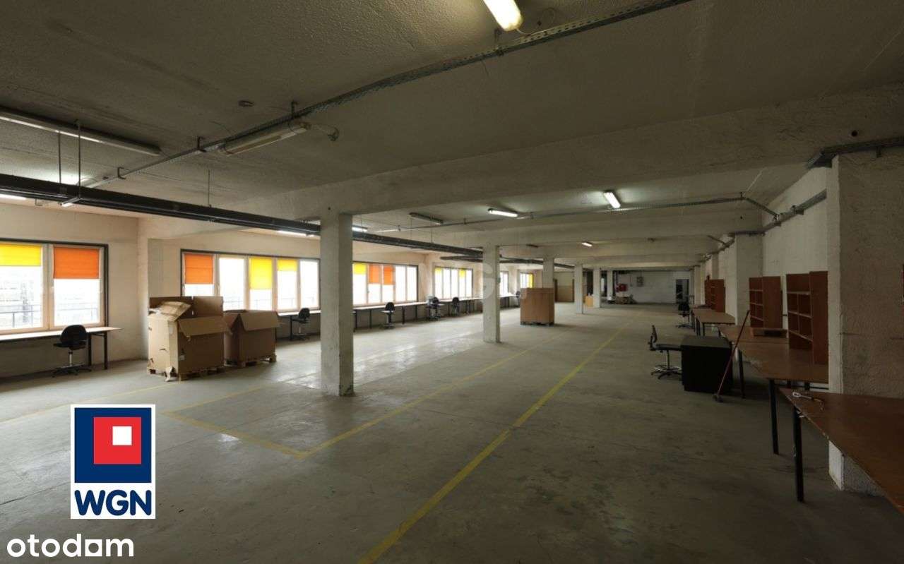 Magazyn z rozbudowaną infrastrukturą - Pełny obrazek: 5/11