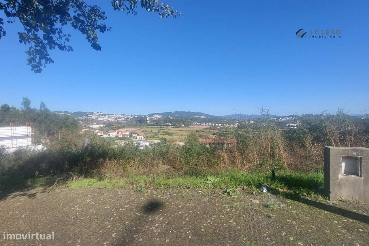 Terreno urbano - Grande imagem: 2/13