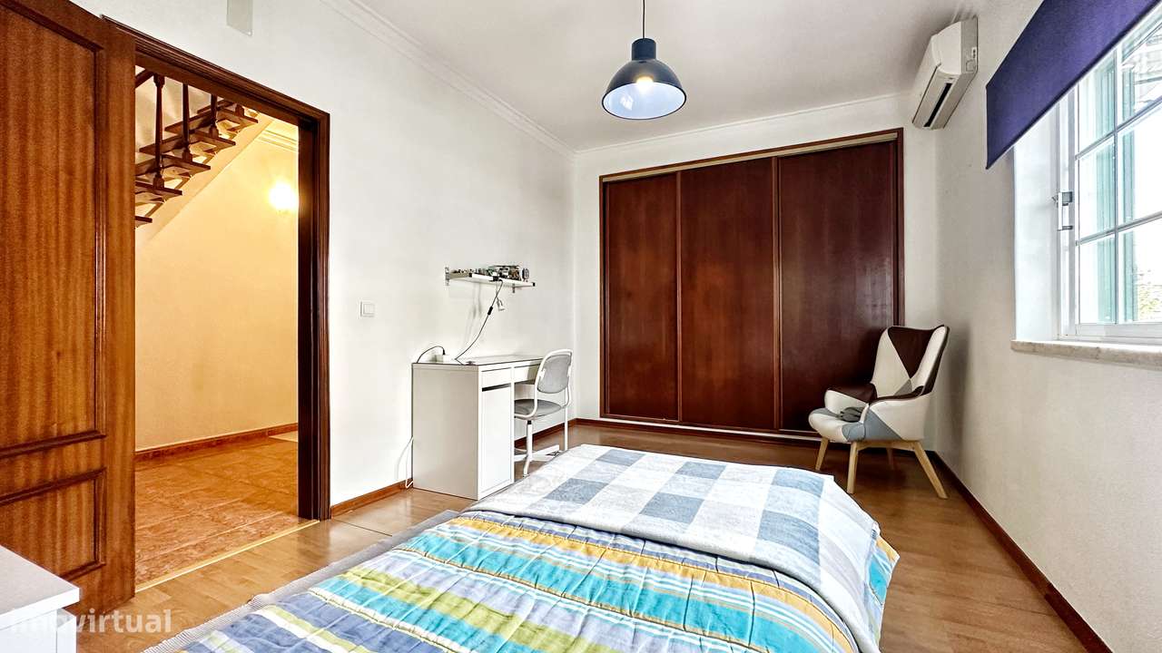 Moradia Geminada T4 – Quinta do Conde (Boa Água)-15