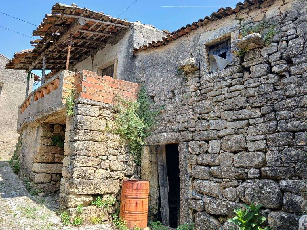 Moradia T3 para venda - Grande imagem: 2/10