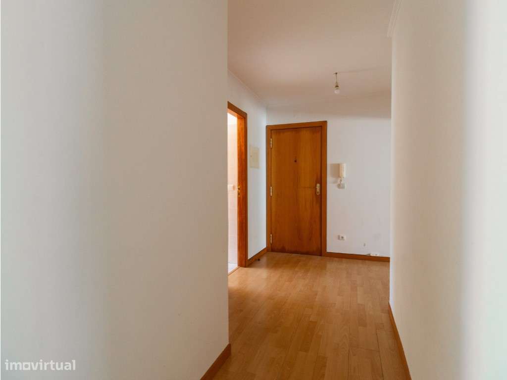 Apartamento T2 em Brenha - Figueira da Foz-17