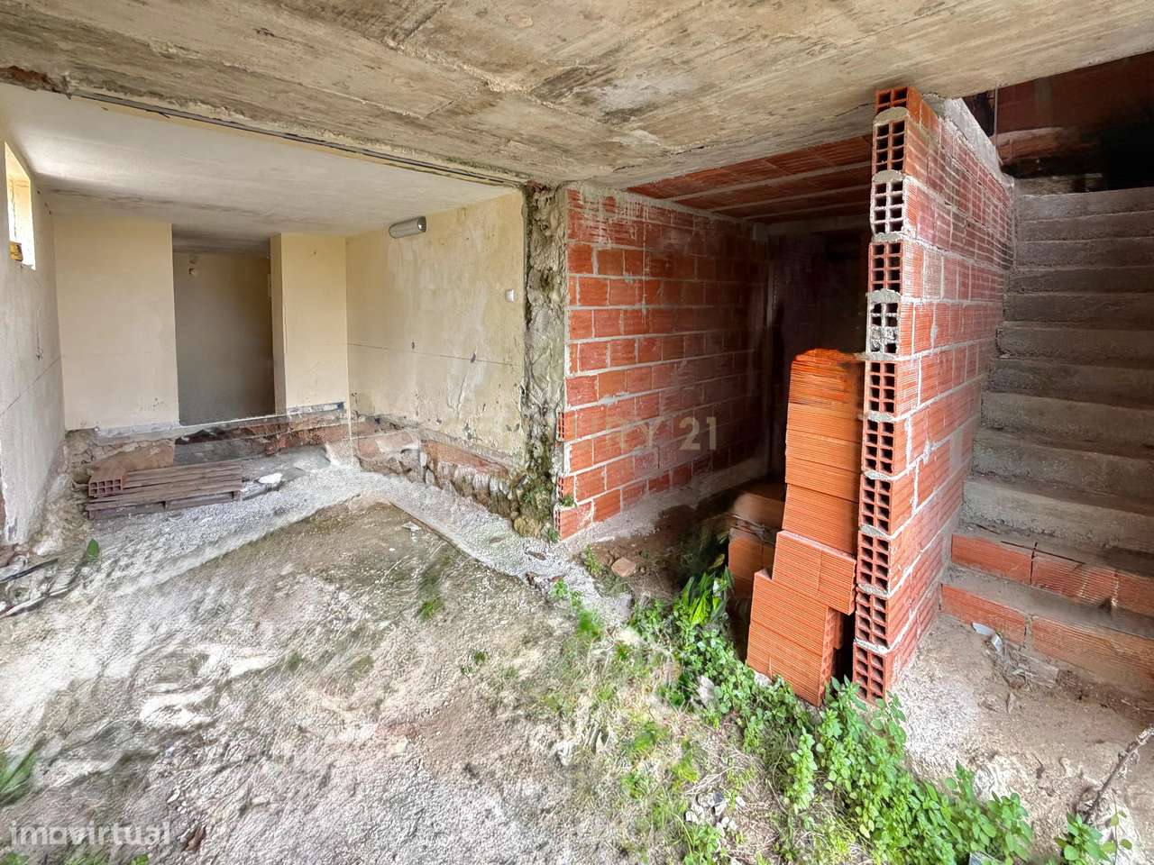 Moradia T5 Venda do Pinheiro-6