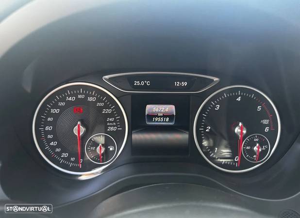 Mercedes-Benz A 180 CDI (BlueEFFICIENCY) - 8