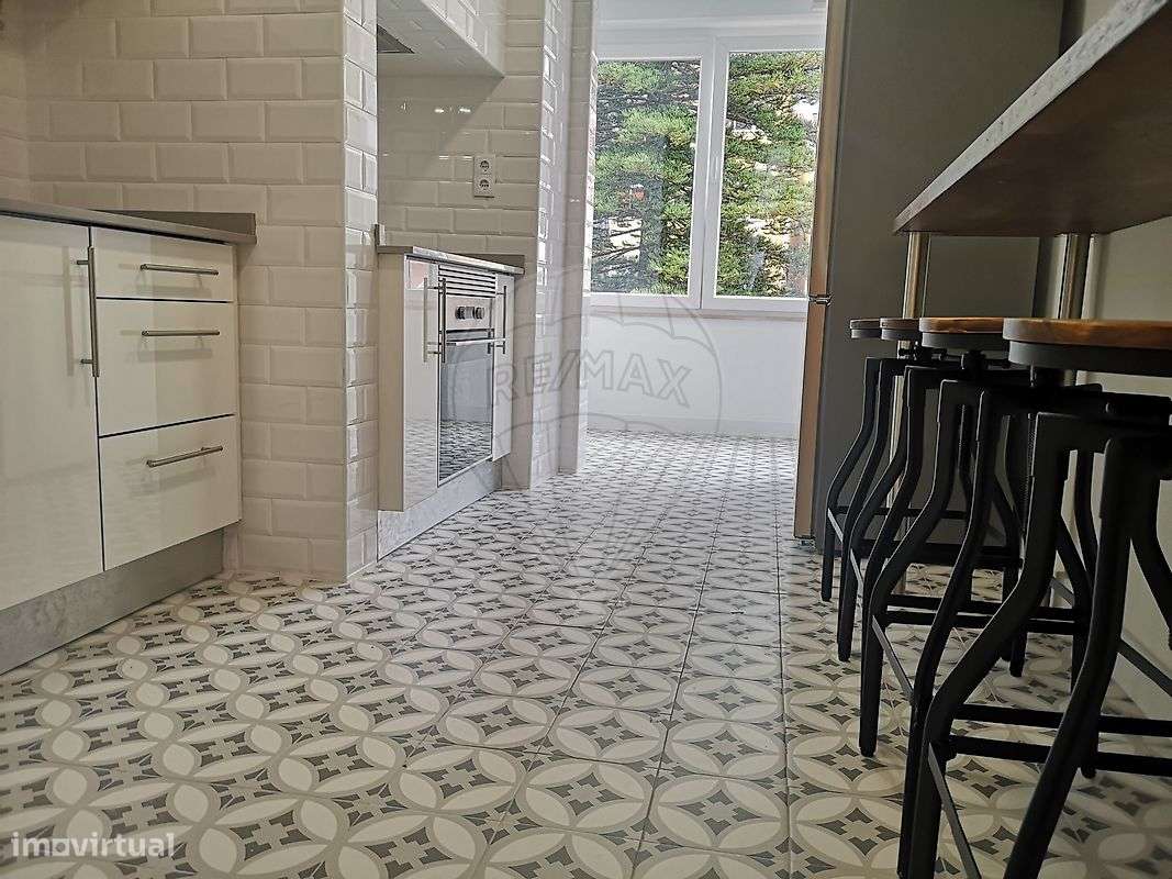 Apartamento T5 para venda - Grande imagem: 2/36