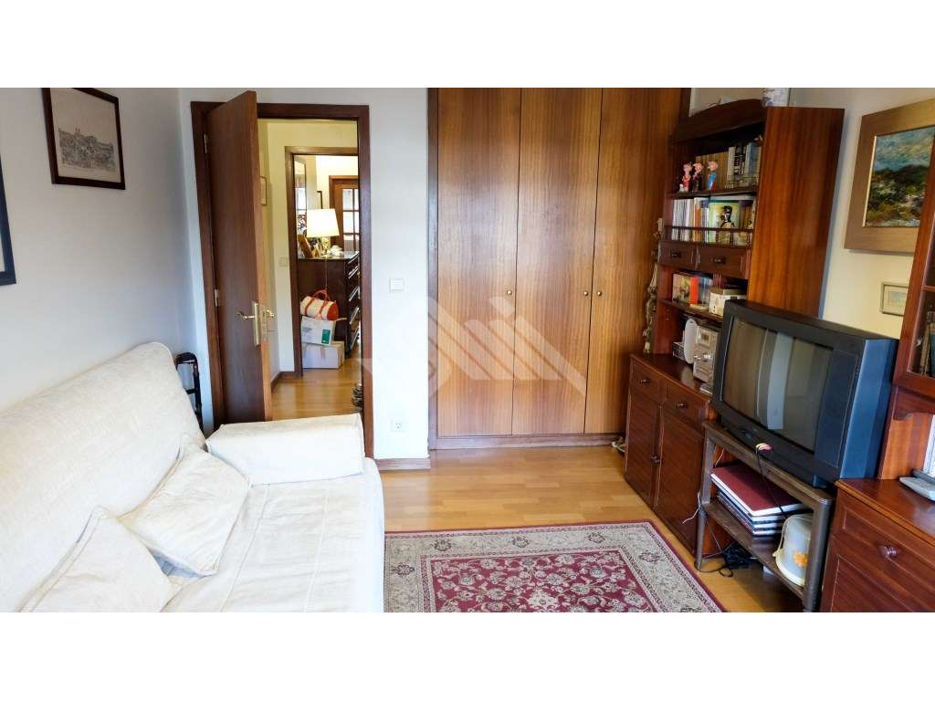 Apartamento T4 Venda Porto-13