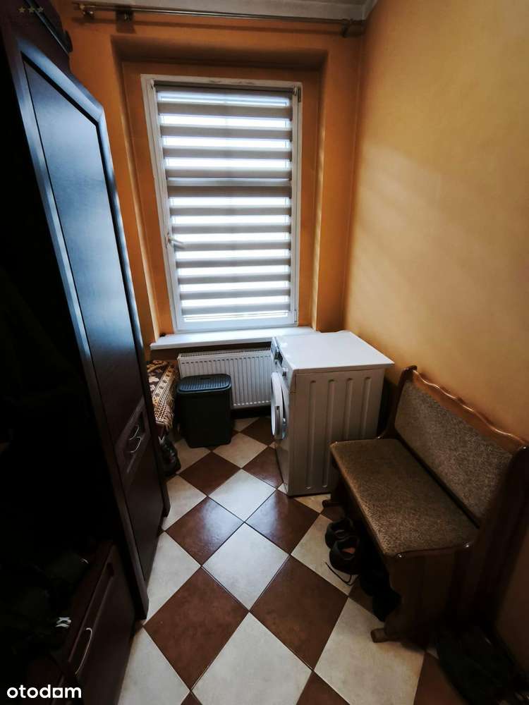 Duża kawalerka z możliwością 2 pokoi Pyskowice Rynek-5