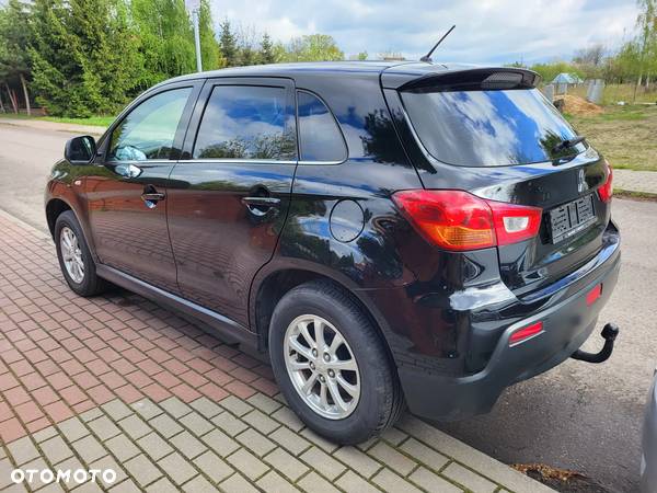 Mitsubishi ASX 1.8 DID Instyle 4WD AS&G - 3