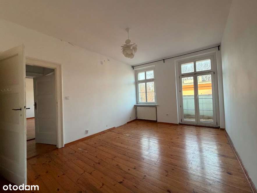 Bytom ul. Didura ok. Urzędu Stanu Cywilnego-5