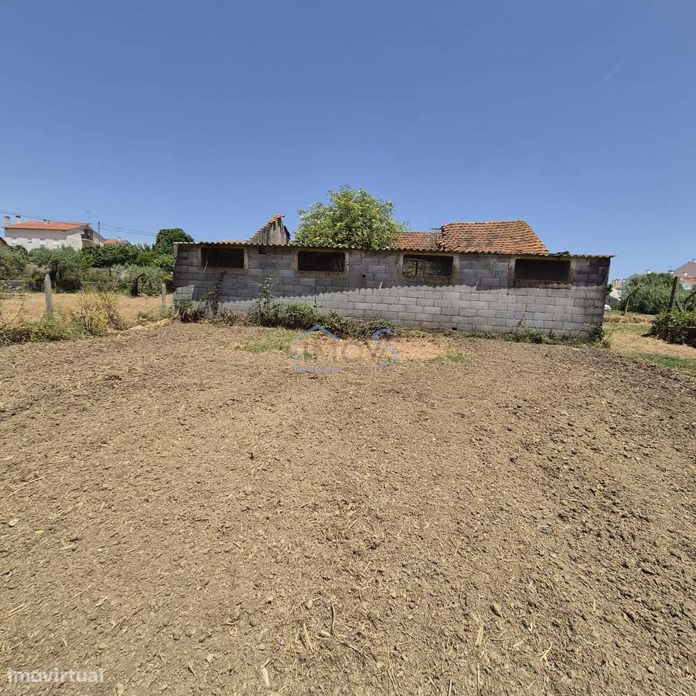 Terreno com viabilidade de construção no centro da vila – Ferreira do - Grande imagem: 5/20