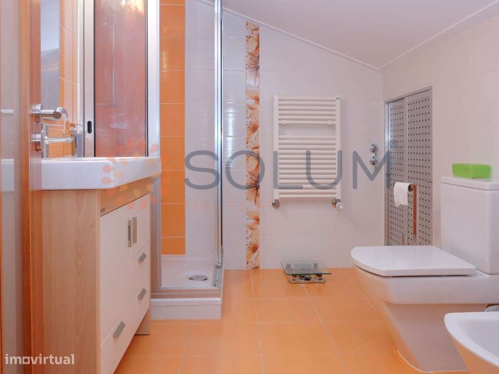 Duplex T4 no Montijo - Conforto e Localização Premium-20