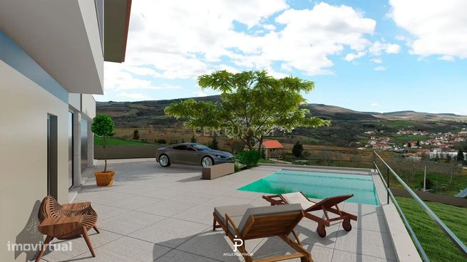 Oportunidade Única: Moradia em Bragança por 130.000€-22
