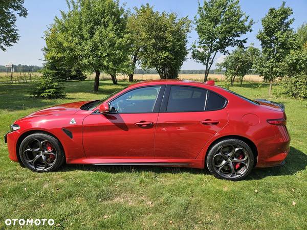 Alfa Romeo Giulia 2.9 V6 Bi-Turbo AT8 Quadrifoglio - 32