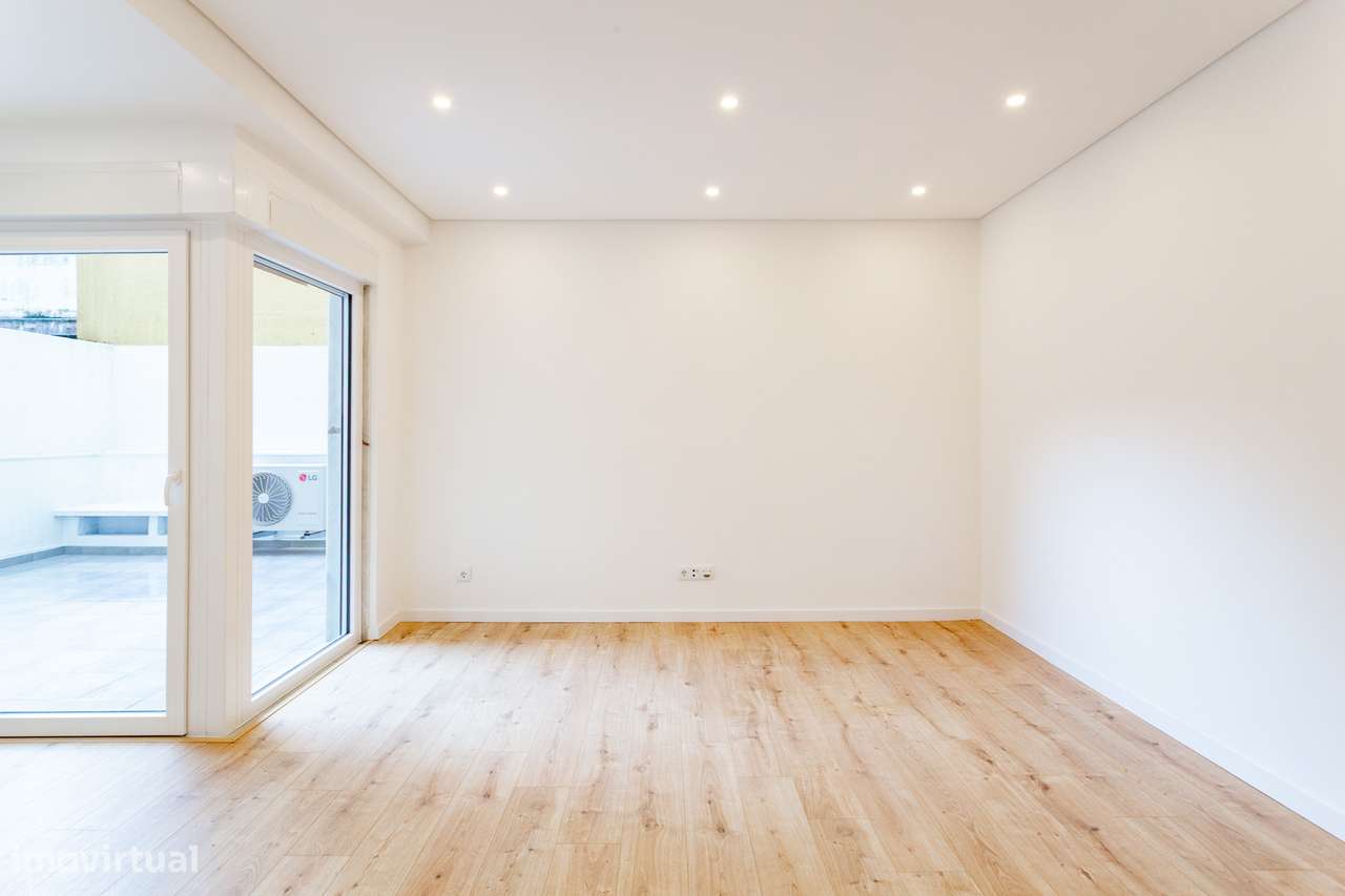 T2 pronto a habitar com terraço - Grande imagem: 2/21