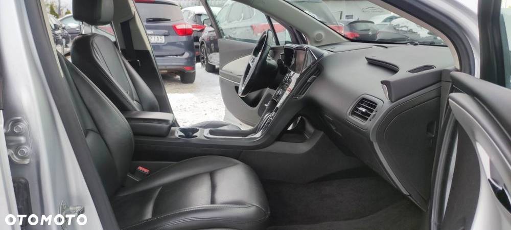 Opel Ampera - 7