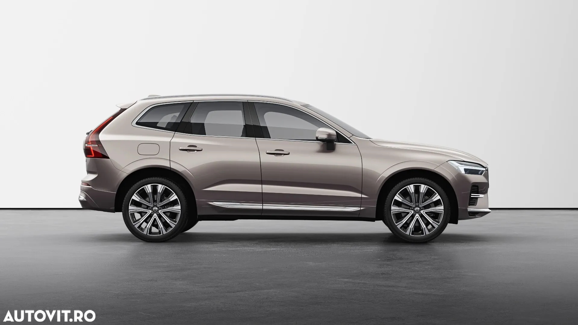 Volvo XC 60 Recharge T8 AWD AT Plus Bright - 5