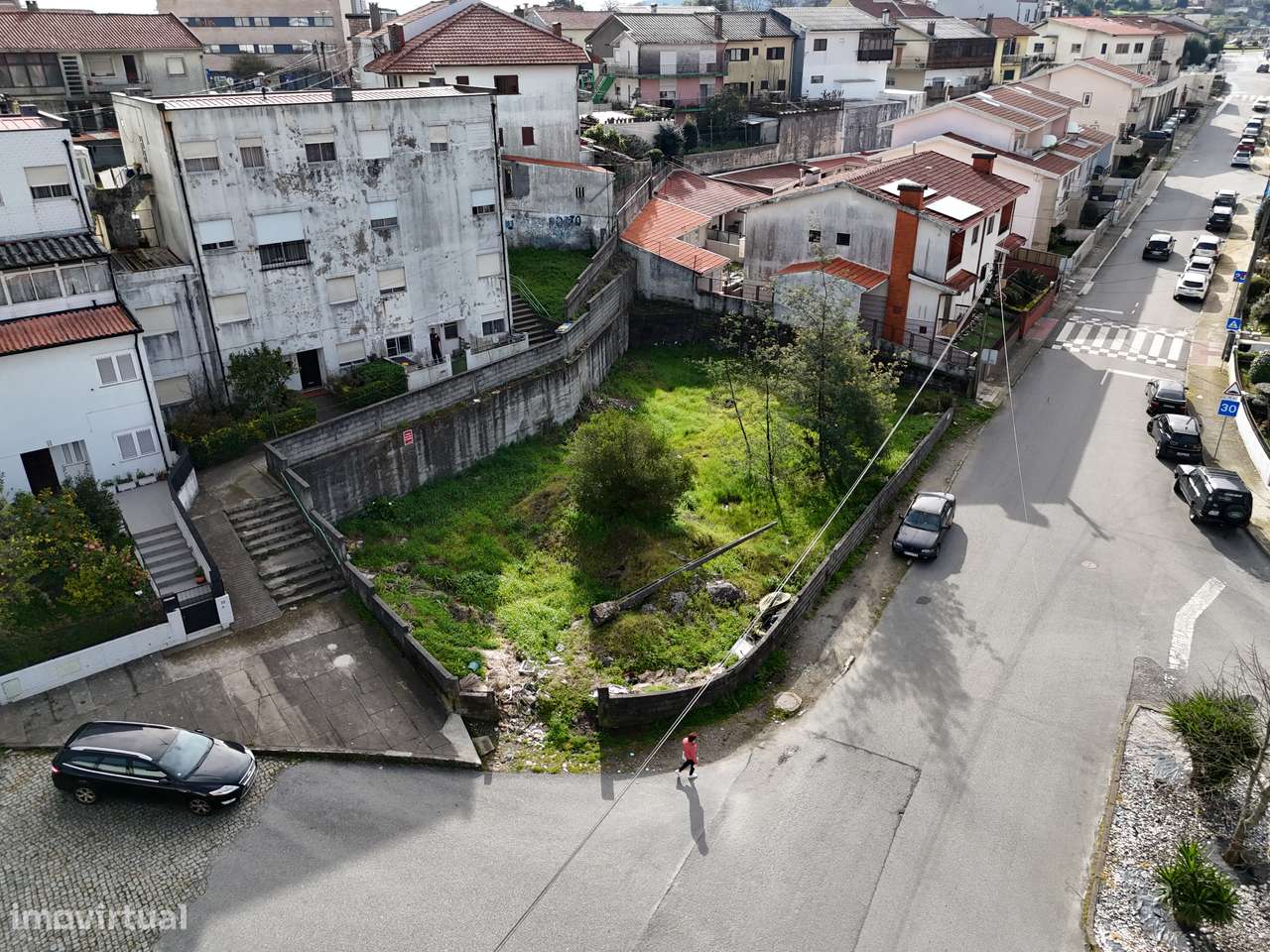 Terreno de 338 m² à venda em Outeiro do Linho, Valongo - Grande imagem: 2/3