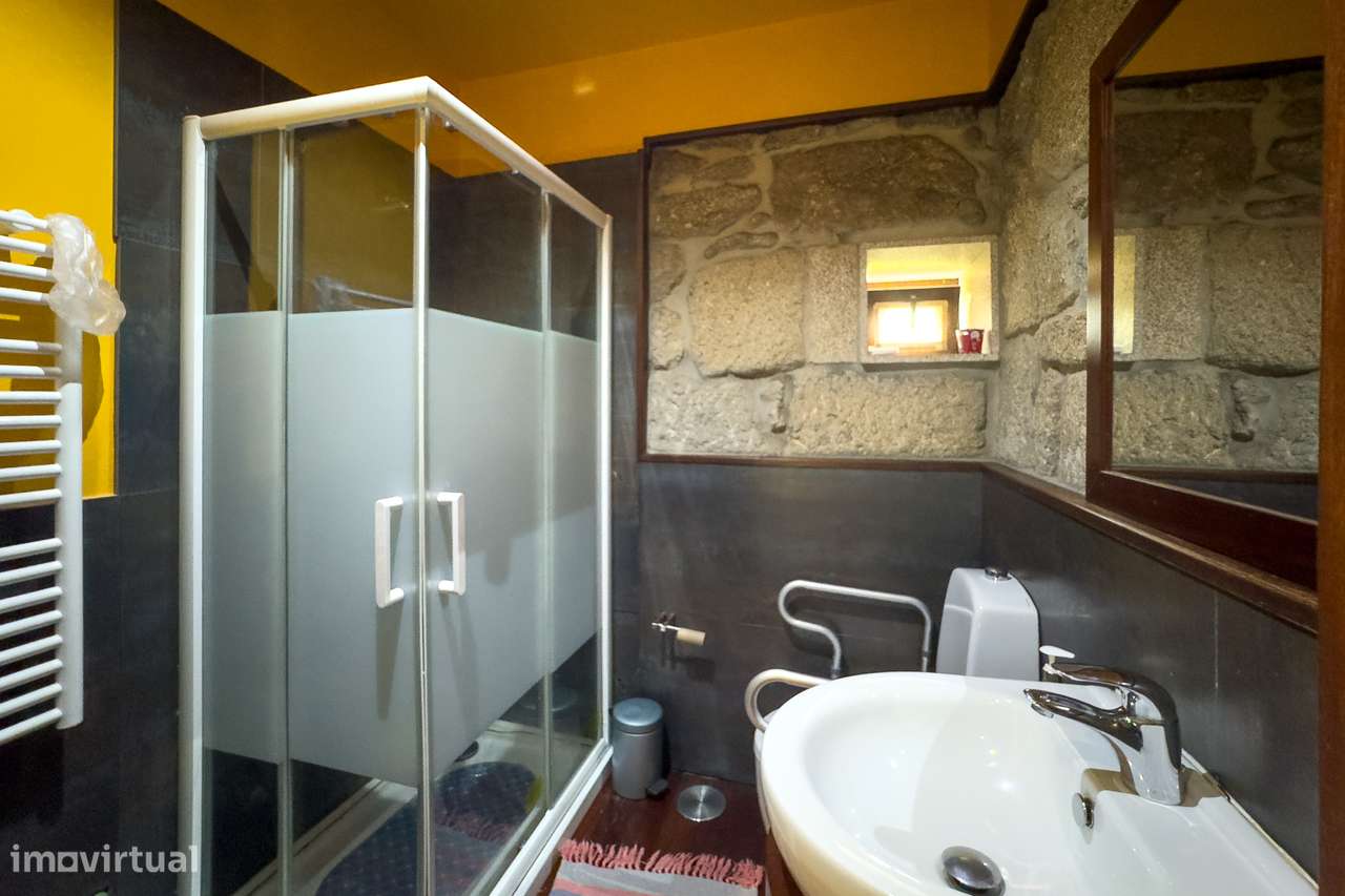 Moradia Independente T3  para Venda ou Permuta, em Prozelo, Amares - Grande imagem: 4/46