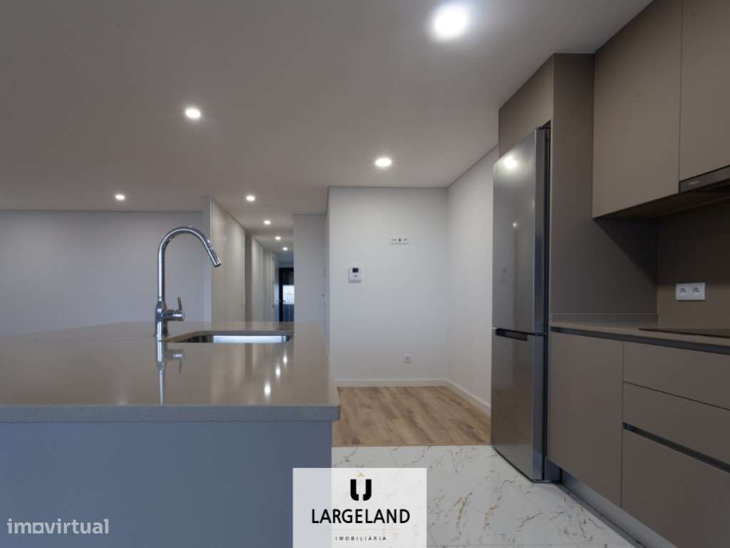 Apartamento T2 Novo num Condomínio Fechado em Santa Maria da Feira - Grande imagem: 3/14