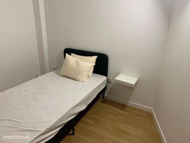 Apartamento T1 Remodelado transformado em T4 - Grande imagem: 5/12