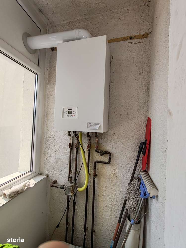 Vând apartament 3 camere micro 4-1