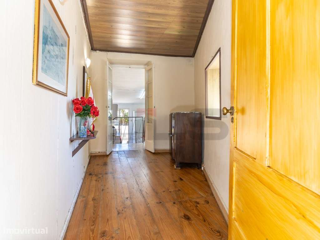 Moradia inserida em terreno de 569m2, Ponta Delgada Ilha de São Miguel-11